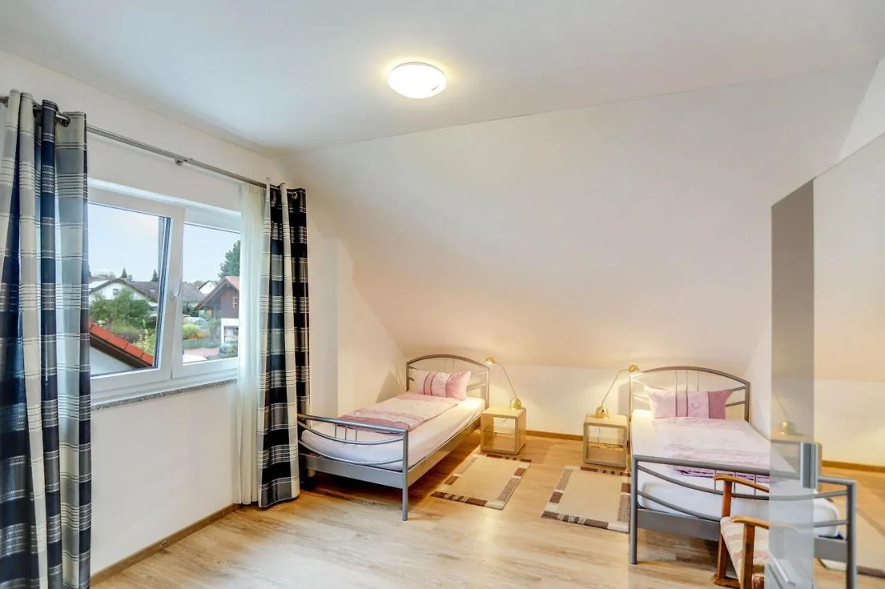 Ferienwohnung Familie Arnhofer Waal Apartment